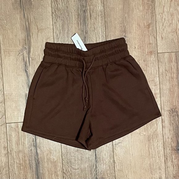 Mid Rise Boyfriend Short | Chocolate Brown - Picture 1 of 1